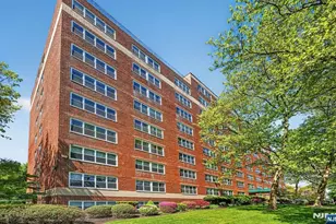 926 Bloomfield Ave 3A, Glen Ridge, NJ 07028 - Photo 1