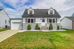 40 South Dr, Rochelle Park Township, NJ 07662 - Photo 1