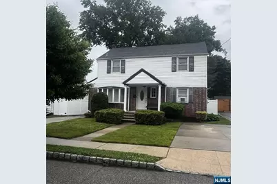 62 Reid Avenue, Bergenfield, NJ 07621 - Photo 1