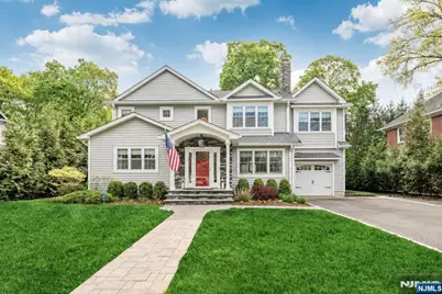 159 Hampton Place, Ridgewood, NJ 07450 - Photo 1
