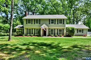 523 Ewing Ave, Franklin Lakes, NJ 07417 - Photo 1