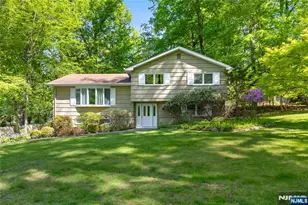 568 Stellman Rd, River Vale Township, NJ 07675 - Photo 1