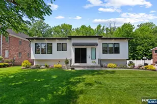 284 Castle Dr, Englewood Cliffs, NJ 07632 - Photo 1