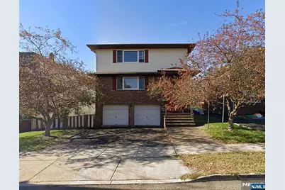 525 Stuyvesant Avenue, Lyndhurst Township, NJ 07071 - Photo 1