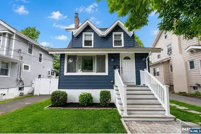 6 Pershing Court, Ridgefield Park, NJ 07660 - Photo 1