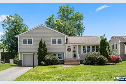 43 Woodvale Road, Glen Rock, NJ 07452 - Photo 1