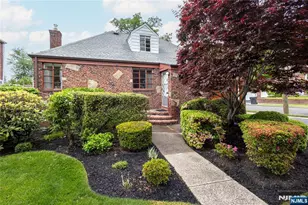 179 E Main St, Bergenfield, NJ 07621 - Photo 1