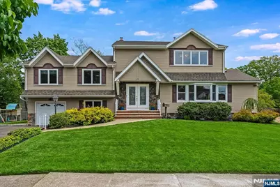 670 Swathmore Lane, Paramus, NJ 07652 - Photo 1
