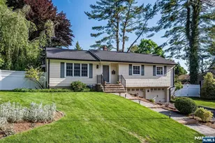 14 Clifford Dr, Park Ridge, NJ 07656 - Photo 1