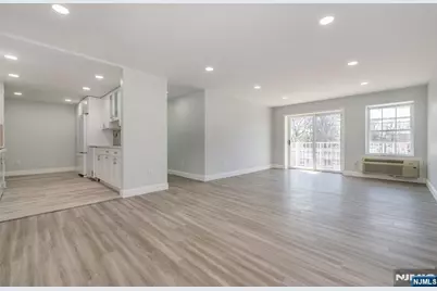 446 Passaic Street 3F #3F, Hackensack, NJ 07601 - Photo 4