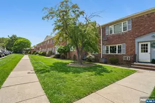 18 Wedgewood Dr 25, Verona, NJ 07044 - Photo 1