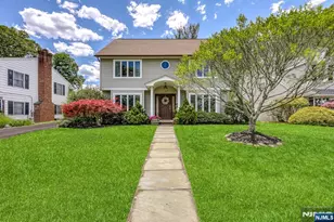 95 Spruce St, Midland Park, NJ 07432 - Photo 1