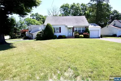 17-19 Greenwood Drive, Fair Lawn, NJ 07410 - Photo 1