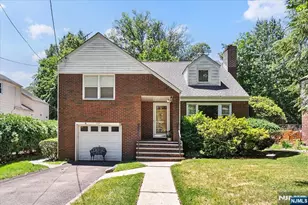250 Briarcliffe Rd, Teaneck Township, NJ 07666 - Photo 1