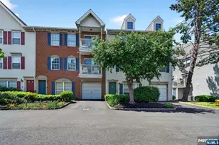 5 Krueger Ct, Newark, NJ 07103 - Photo 1