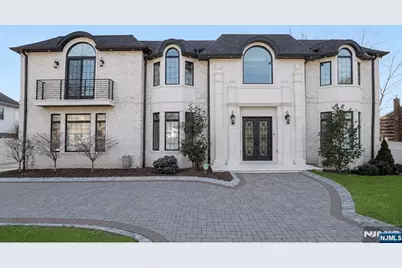 6 Allison Drive, Englewood Cliffs, NJ 07632 - Photo 1