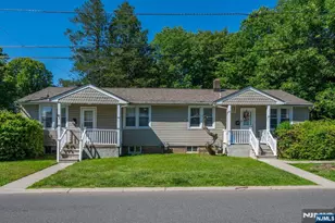 67 Stuyvesant Ct, Clifton, NJ 07013 - Photo 1