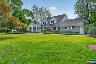 22 Glen Carl Rd, Upper Saddle River, NJ 07458 - Photo 1