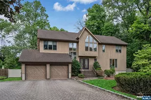 12 Jason Woods Rd, Closter, NJ 07624 - Photo 1