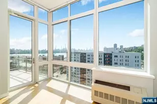 1807 Hudson Park, Edgewater, NJ 07020 - Photo 1
