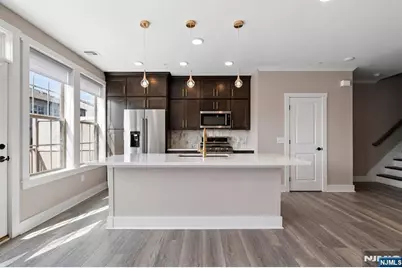 81 Arnold Drive, Wood Ridge, NJ 07075 - Photo 1