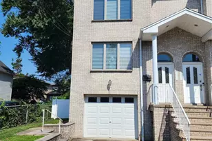 2425 1st St, Fort Lee, NJ 07024 - Photo 1