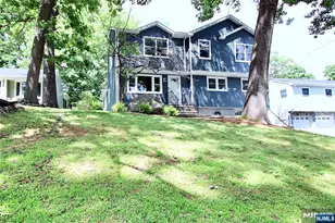 73 Oneida Ave, Oakland, NJ 07436 - Photo 1