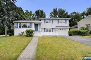 2 Kershner Pl, Fair Lawn, NJ 07410 - Photo 1
