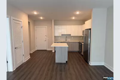 470 Main Street 408 #408, Fort Lee, NJ 07024 - Photo 1