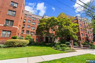 100 Prospect Ave 1O, Hackensack, NJ 07601 - Photo 1