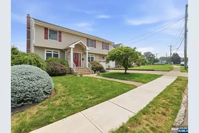 42 Winslow Terrace, Fair Lawn, NJ 07410 - Photo 1