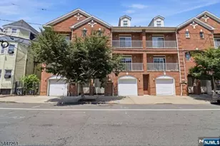 97 Astor St, Newark, NJ 07114 - Photo 1