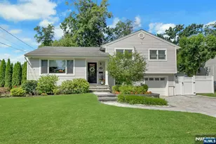 15-10 Mandon Pl, Fair Lawn, NJ 07410 - Photo 1