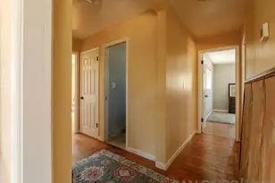 560 Irwin Ln, Santa Rosa, CA 95401 - Photo 14