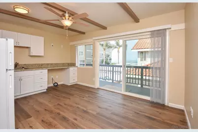  141 Cherry, Carlsbad, CA 92008 - Photo 8