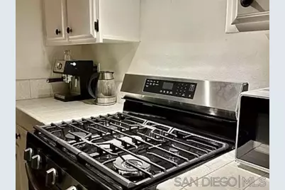  376 Center St #304, Chula Vista, CA 91910 - Photo 8