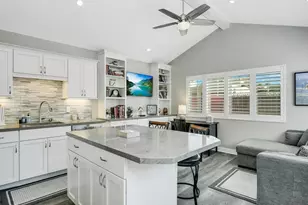 525 C Ave, Coronado, CA 92118 - Photo 1