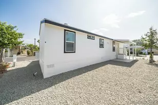 25521 N Lincoln Ave, Hemet, CA 92544 - Photo 10