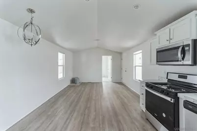  25521 N Lincoln Avenue #22, Hemet, CA 92544 - Photo 4