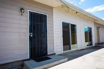  12643 Castle Court Dr, Lakeside, CA 92040 - Photo 4