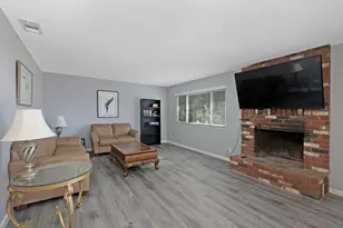 24567 Adams Ave, Murrieta, CA 92562 - Photo 6