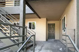 7405 Charmant Dr, San Diego, CA 92122 - Photo 6