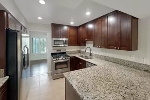 10447 Caminito Banyon, San Diego, CA 92131 - Photo 6