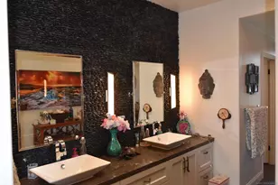 1153 Crest Dr, Encinitas, CA 92024 - Photo 36