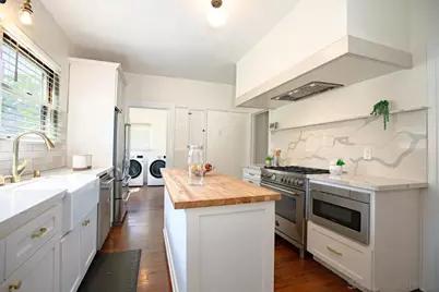  2009 S Victoria Ave, Los Angeles, CA 90016 - Photo 14