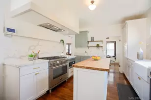 2009 S Victoria Ave, Los Angeles, CA 90016 - Photo 12