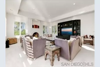  17381 Circa Oriente, Rancho Santa Fe, CA 92067 - Photo 4