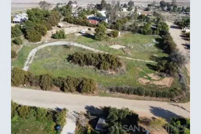  27640 Smith Rd #1, Winchester, CA 92596 - Photo 2