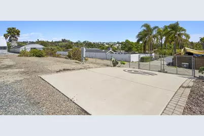  1037 Buena Vista Drive #37, Vista, CA 92081 - Photo 20