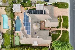 9343 Bernardo Lakes Dr, San Diego, CA 92127 - Photo 2